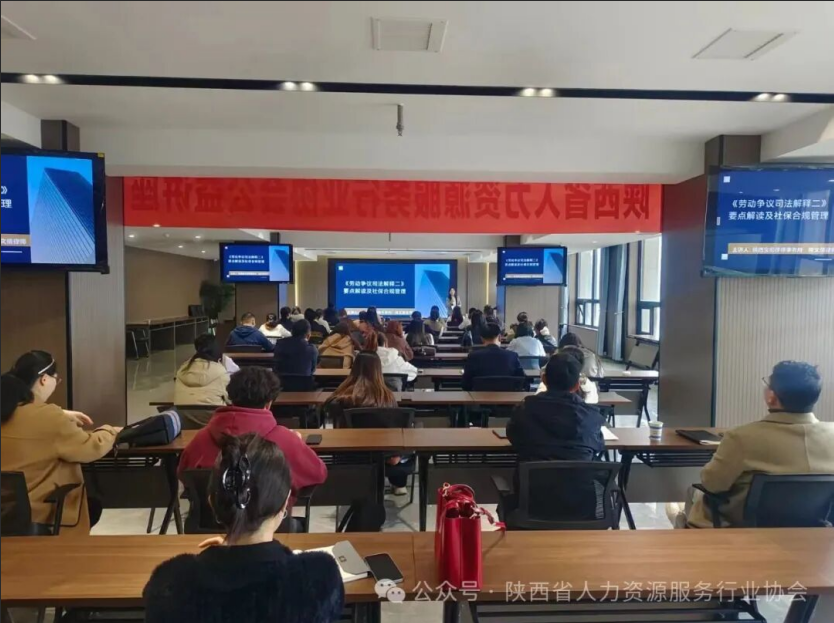 1762500571360062.png tu3.jpg